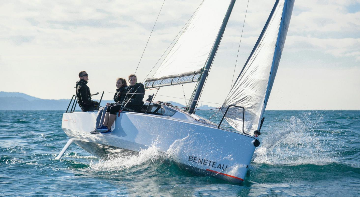 Beneteau First 24