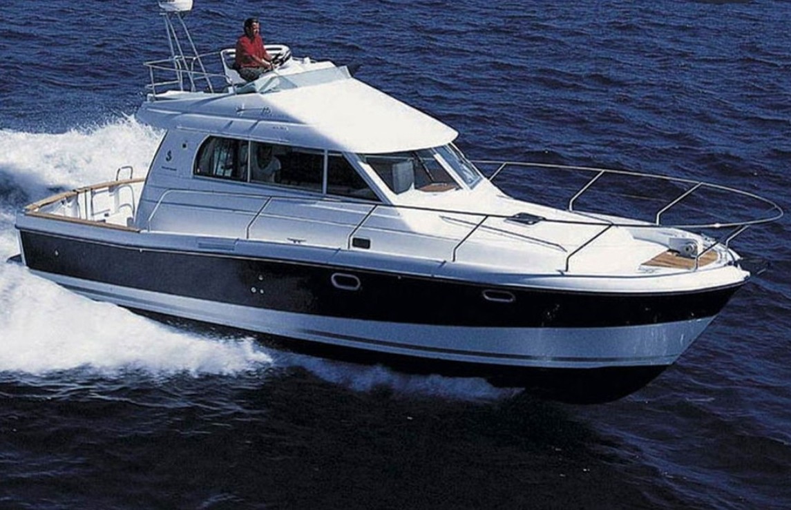 BENETEAU Antares 10.80