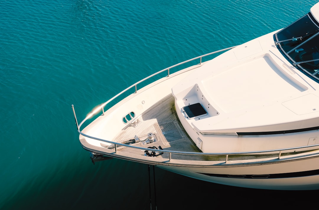 Yacht Charter with Crew on the French Riviera: the Complete Guide