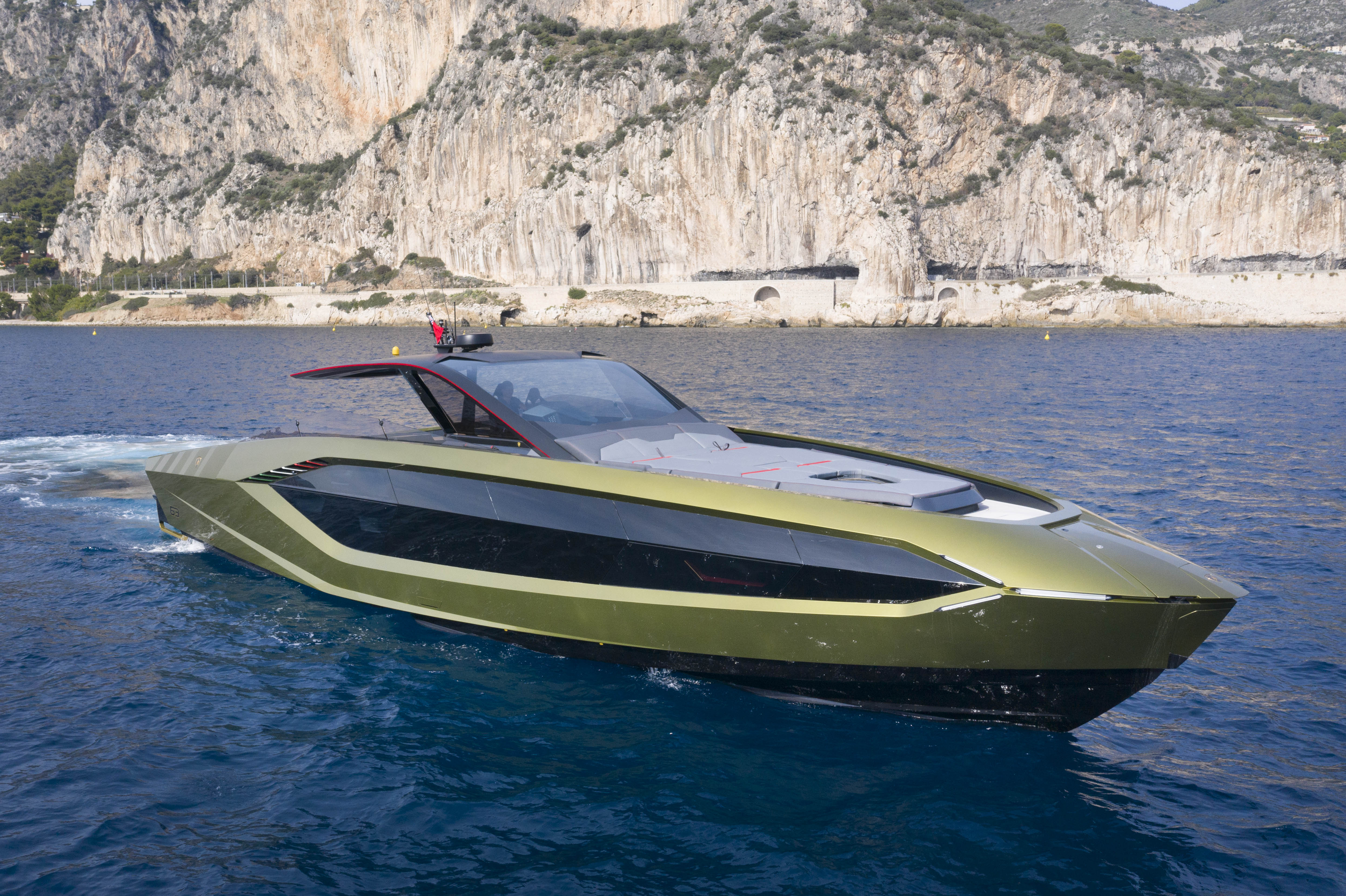 Tecnomar Lamborghini 63 « Fast One »